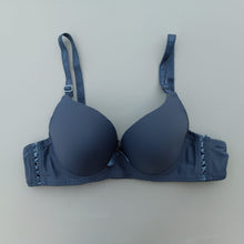 Load image into Gallery viewer, Xoxo Smooth Padded Wired Bra with Removeable Straps
