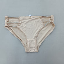 Load image into Gallery viewer, Leg Stripped Underwear

