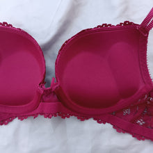 Load image into Gallery viewer, Double Padded Double Stripped Wired Pushup Bra Set
