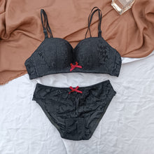 Load image into Gallery viewer, Elegant Bow Single Padded Removeable Strips Bra Set
