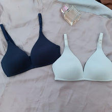 Load image into Gallery viewer, Xoxo 3/4 Very Light &amp; Comfortable Padded Bra
