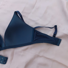 Load image into Gallery viewer, Xoxo 3/4 Very Light &amp; Comfortable Padded Bra
