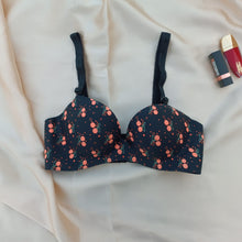 Load image into Gallery viewer, Black Orange Foamy Flower Soft &amp; Smooth Padded Bra
