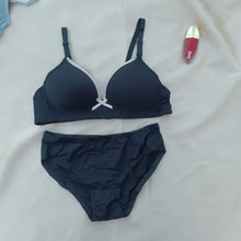 Load image into Gallery viewer, Soft Elastane Bow Single Padded Bra &amp; Panty Set With Removeable Straps
