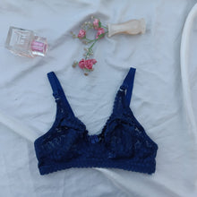 Load image into Gallery viewer, Soft Net Non Wired Daily Wear Bra
