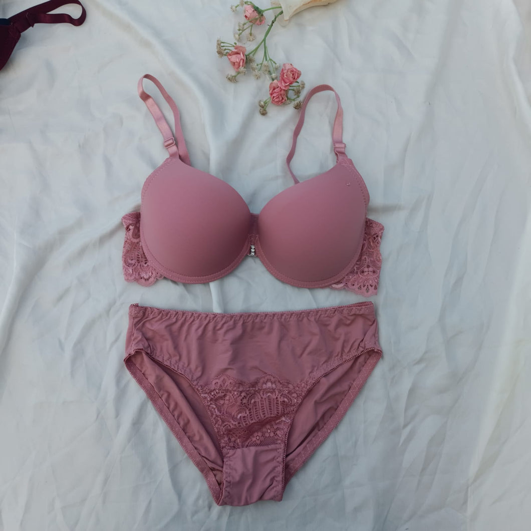 Deep Cup Wired Smooth Pushup Bra & Panty Set