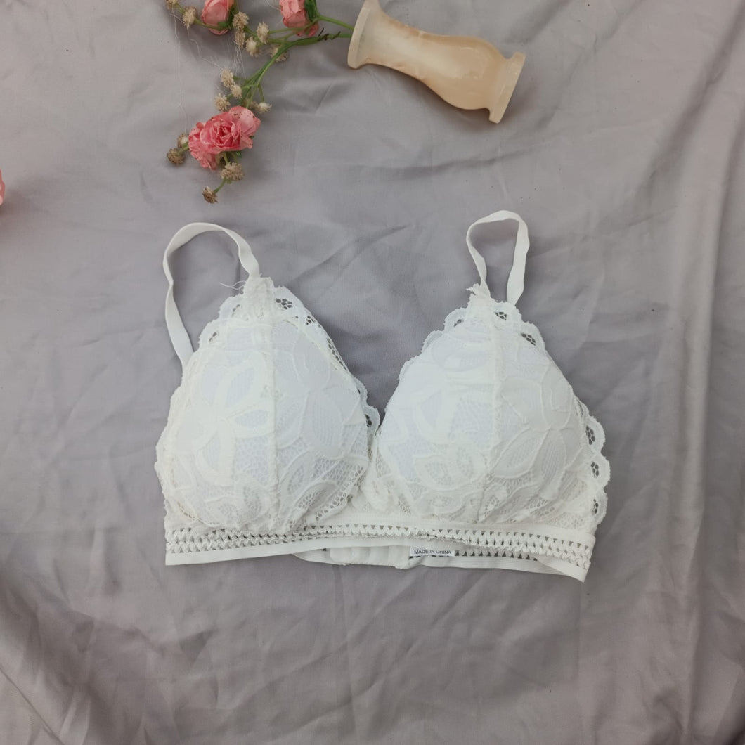 French Style V Shape Thin Removeable Padded Bra