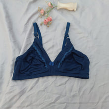 Load image into Gallery viewer, Lace Design Basic Summer Bra

