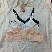 Load image into Gallery viewer, Simple Summer Cotton Bra&#39;s
