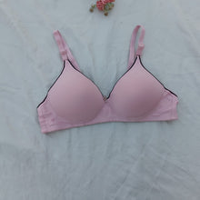 Load image into Gallery viewer, Soft &amp; Smooth Elastane Single Light Padded Bra

