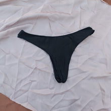 Load image into Gallery viewer, Cotton Comfortable Thongs
