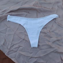 Load image into Gallery viewer, Cotton Comfortable Thongs
