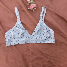Load image into Gallery viewer, Leaf Design Daily Wear Non Padded Basic Bra
