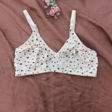 Load image into Gallery viewer, Leaf Design Daily Wear Non Padded Basic Bra
