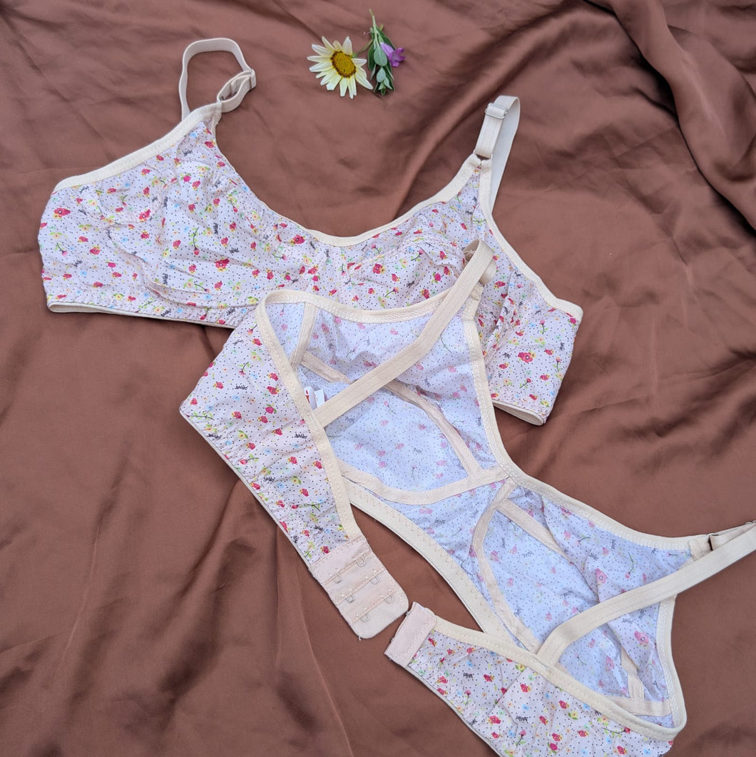Very Small Flower Skin Color Basic Cotton Bra