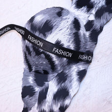 Load image into Gallery viewer, Hand Shape Cheetah Print Double Padded Seamless Half Cup Bra
