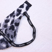 Load image into Gallery viewer, Hand Shape Cheetah Print Double Padded Seamless Half Cup Bra

