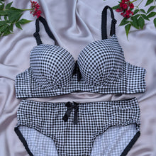 Load image into Gallery viewer, Bow Dotted Wired Cotton Pushup Bra Set
