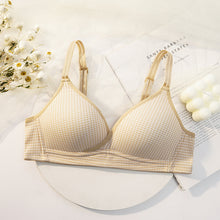 Load image into Gallery viewer, Dotted Cross Type Soft &amp; Smooth Wireless Padded Bra
