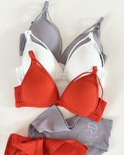 Load image into Gallery viewer, Smooth Cotton Double String Daily Wear Bra &amp; Panty Set
