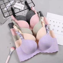 Load image into Gallery viewer, Single Padded Very Soft Check Design Foamy T-Shirt Bra

