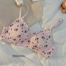 Load image into Gallery viewer, Flowers &amp; Kitty Design Very Soft &amp; Smooth Bra
