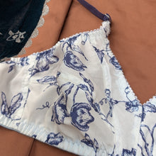 Load image into Gallery viewer, Summer Soft &amp; Smooth Lawn Bras&#39;s
