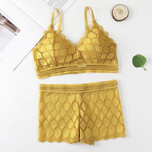 Load image into Gallery viewer, Leaf Padded Bra &amp; Penty Set
