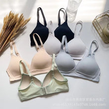 Load image into Gallery viewer, Women Lining Soft Padded  Wireless Bra
