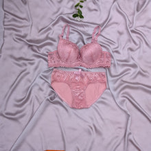 Load image into Gallery viewer, Pushup Wired Bridal/Daily Wear Net Bra Set
