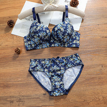 Load image into Gallery viewer, Flower Design Deep Cup Wired Pushup Bra &amp; Panty Set
