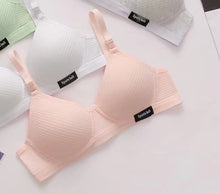 Load image into Gallery viewer, Deep Cleavage Daily Wear Light Padded Bra
