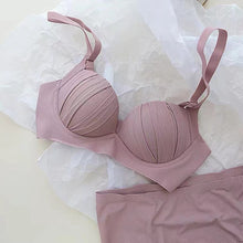 Load image into Gallery viewer, Very Soft Padded Silk Type Bridal Bra
