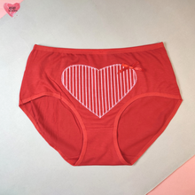Load image into Gallery viewer, Heart Underwear
