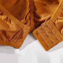 Load image into Gallery viewer, Strapless Padded Bra with  3 Hooks
