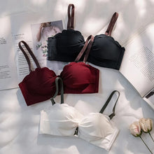 Load image into Gallery viewer, Elegant Padded Bow Bra
