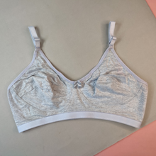 Load image into Gallery viewer, Simple Soft &amp; Smooth Cotton Bras
